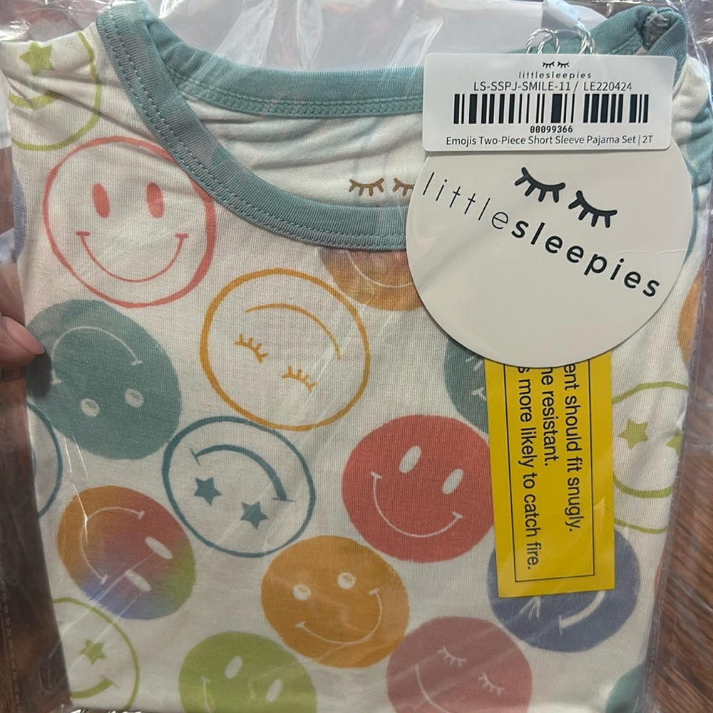 Little Sleepies Two piece short sleeve set